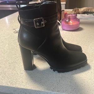 Women’s boots